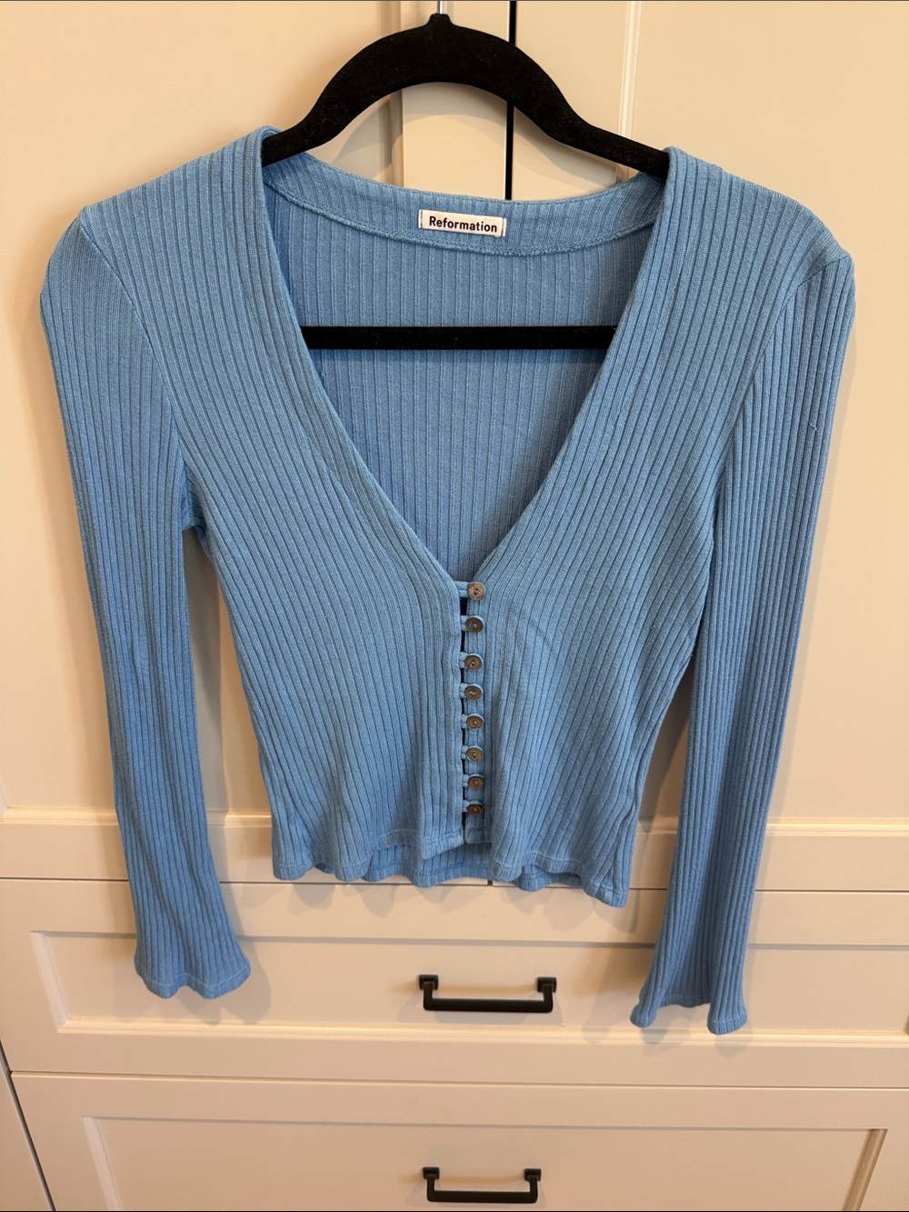 Reformation Light Blue Ribbed V-Neck Button-Front Long Sleeve Top
